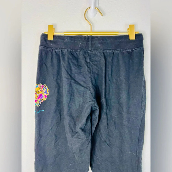Rue21 Women’s Black Flare Lounge Pants LOVE Colorful Graphic Size Small - Picture 8 of 8